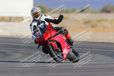 media/Dec-15-2023-Apex Assassins (Fri) [[91f19fb1c7]]/Trackday 2/Session 4 (Turn 16)/